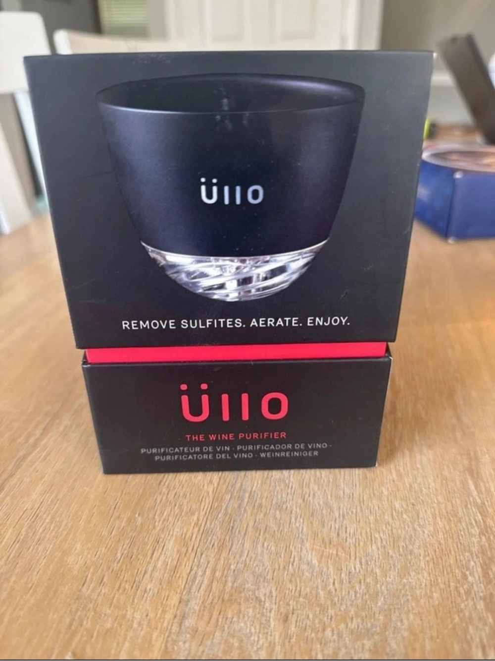 ULLO Wine Purifier and Aerator